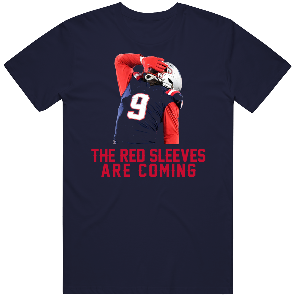 BeantownTshirts Matt Judon The Red Sleeves Are Coming New England Football Fan T Shirt Classic / Navy / Large